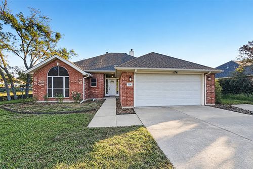 506 Dallas Dr, Roanoke, TX, 76262-6691 | Card Image