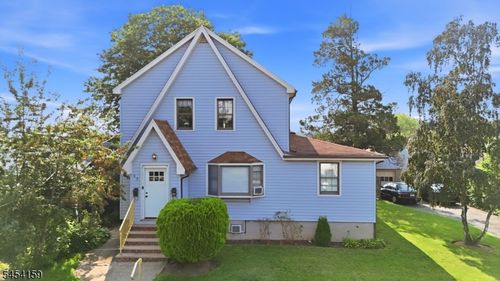 2nd-83 Hudson St, Clifton, NJ, 07011-4224 | Card Image