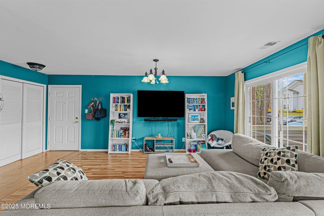 369 Brookview Ct, Condo with 2 bedrooms, 2 bathrooms and null parking in Howell NJ | Image 25