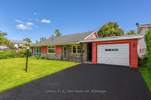 377 Barrie Rd, Orillia, ON, L3V2S1 | Card Image