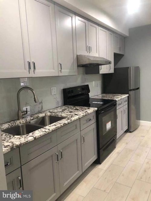 3-2224 S 15th St, PHILADELPHIA, PA, 19145-3921 | Card Image