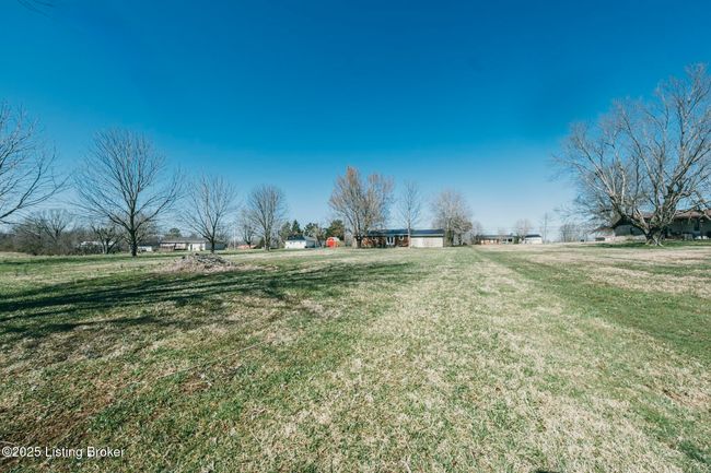 8113 Ky Highway 259 N, House other with 3 bedrooms, 1 bathrooms and null parking in Bee Spring KY | Image 50