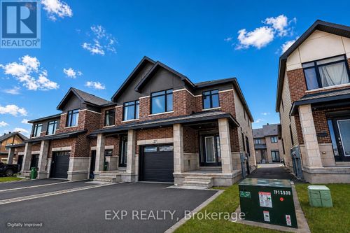 27 Moosonee Cres, Manotick, ON, K4M0L9 | Card Image