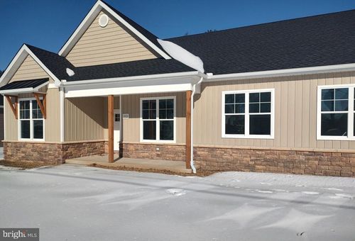 112 W Main St, SUDLERSVILLE, MD, 21668-1803 | Card Image