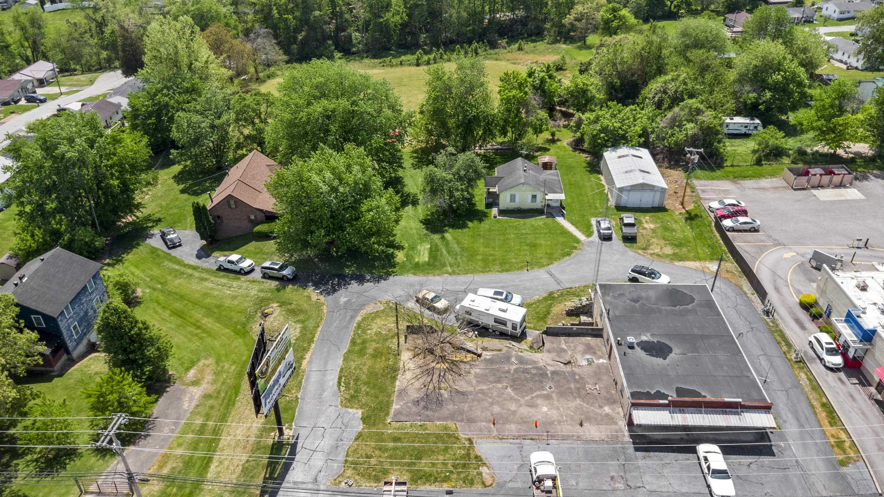 Commercial Sale in Flatwoods 5