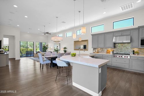 18502 N 98th Way, Scottsdale, AZ, 85255-2642 | Card Image