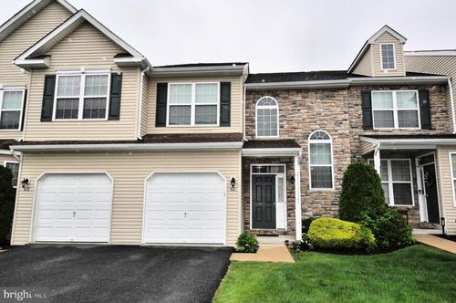 65 Emily Ct, READING, PA, 19606-9055 | Card Image