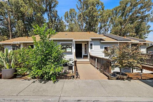 3238 Monika Ln, Hayward, CA, 94541-3462 | Card Image