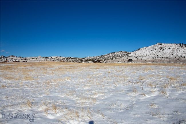 Tract 3 View of mountain feature | Image 44