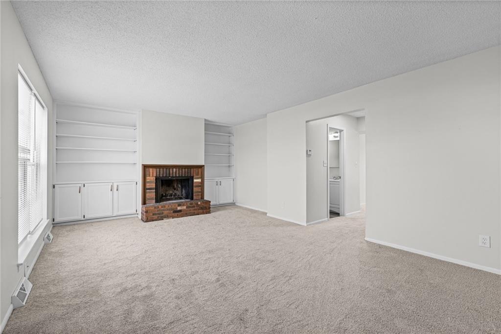 Residential in Grandview 3