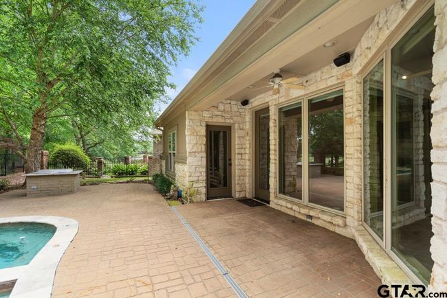7034 Walden Dr, House other with 3 bedrooms, 2 bathrooms and null parking in Tyler TX | Image 31