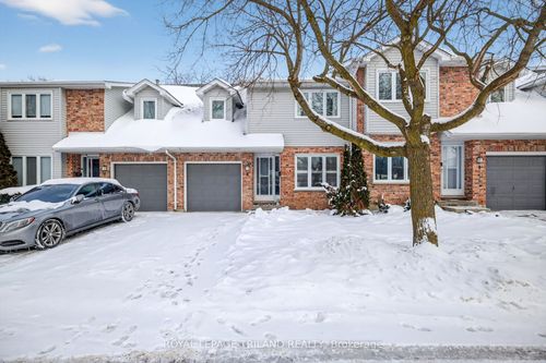 8-189 Homestead Cres, London, ON, N6G2E6 | Card Image