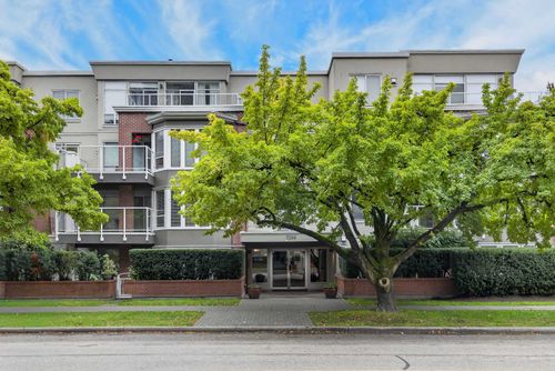 208-2288 W 12th Ave, Vancouver, BC, V6K4R2 | Card Image