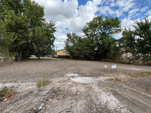 3605 Farmer St, Houston, TX, 77020-4011 | Card Image