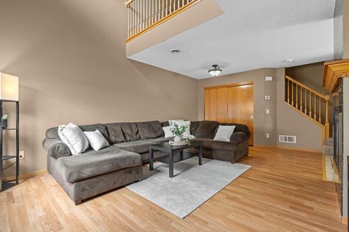 apt-2201-1833 Southcross Dr W, Burnsville, MN, 55306-7978 | Card Image