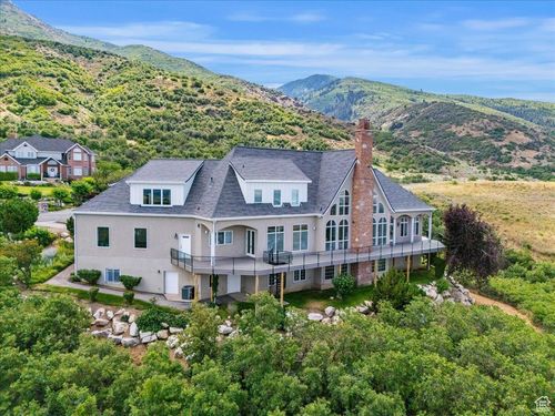 3356 Twin Peaks Cir, Layton, UT, 84040-4406 | Card Image