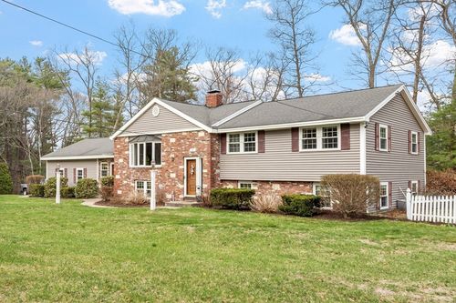 20 Lancaster Dr, Tewksbury, MA, 01876 | Card Image
