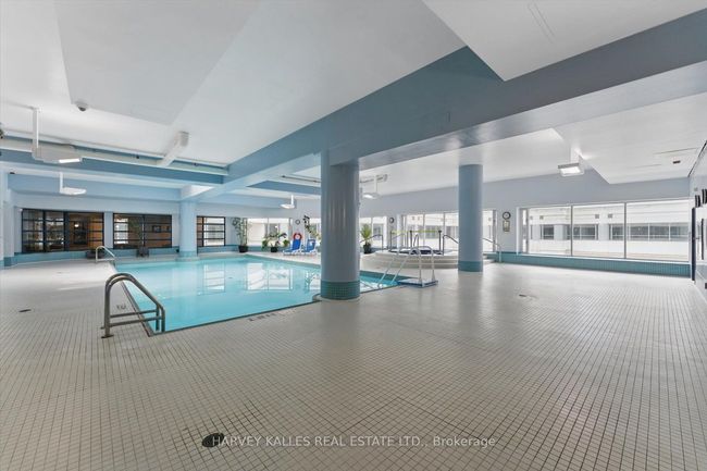 3211 - 10 Yonge St, Condo with 2 bedrooms, 2 bathrooms and null parking in Toronto ON | Image 37