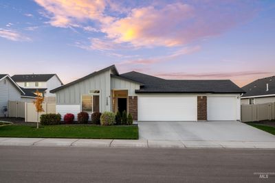 11730 W Water Birch Drive, House other with 4 bedrooms, 2 bathrooms and 3 parking in Star ID | Image 1