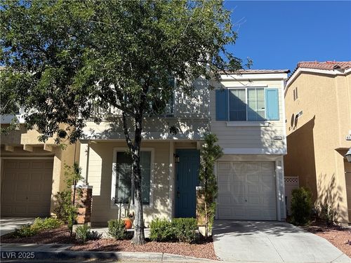 8231 Annual Ridge St, Las Vegas, NV, 89139-6851 | Card Image