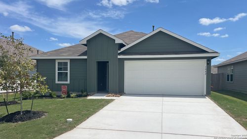 1042 Argonne Frst, Seguin, TX, 78155-3742 | Card Image