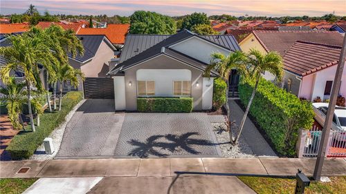 5027 Sw 146th Ave, Miami, FL, 33175-5013 | Card Image