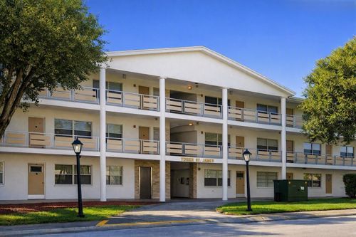 305-911 Washington Ave, Largo, FL, 33770-3256 | Card Image