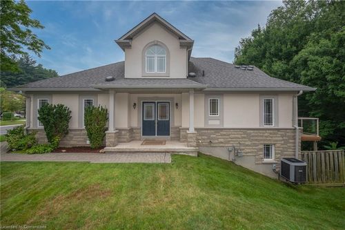 45-40 Wesleyan Crt, Ancaster, ON, L9G5C7 | Card Image