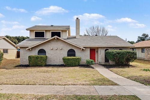 3904 Vanderbilt Dr, Plano, TX, 75023-6749 | Card Image