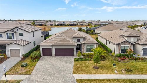15351 Serene Shores Loop, Lakewood Ranch, FL, 34211-1850 | Card Image