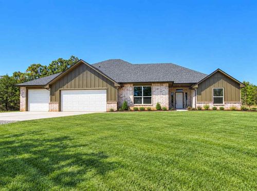 104699 S Secretariat Trl, Mcloud, OK, 74851-4517 | Card Image