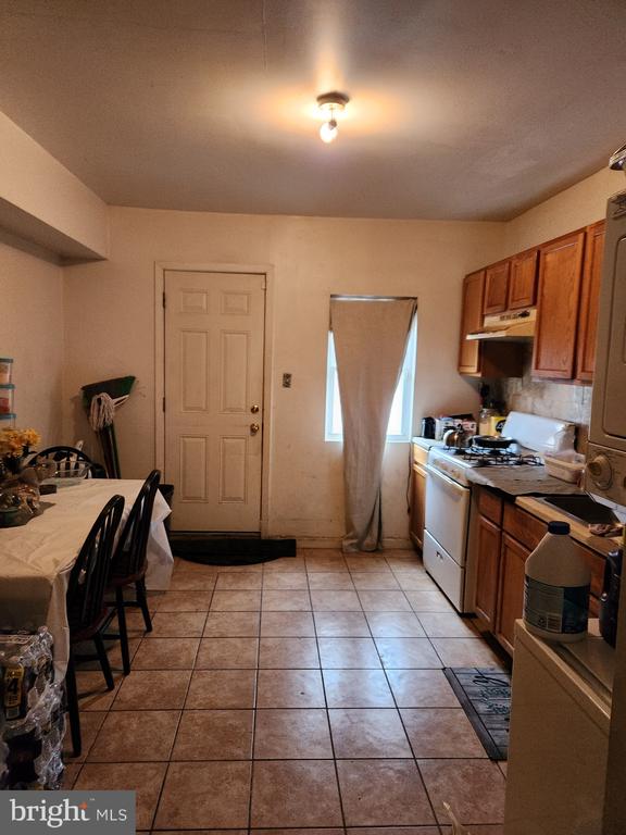 Residential in PHILADELPHIA 3