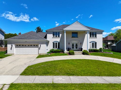 5804 N Corona Dr, Rolling Meadows, IL, 60067-7369 | Card Image