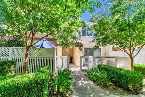 unit-e-6962 Gregorich Dr, San Jose, CA, 95138-1967 | Card Image