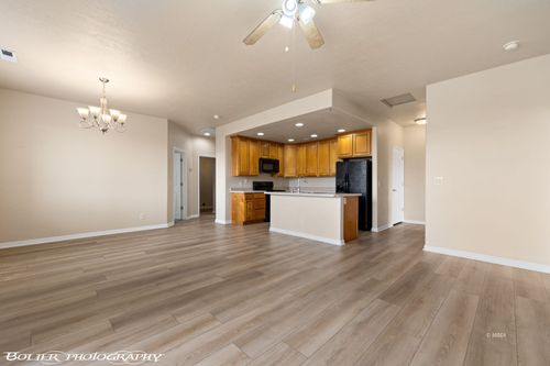 b-194 Shade Tree Ln, Mesquite, NV, 89027 | Card Image