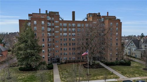 6cd-751 W Ferry St, Buffalo, NY, 14222-1683 | Card Image
