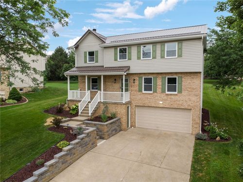 113 Mount Ranier Dr, Latrobe, PA, 15650-2408 | Card Image