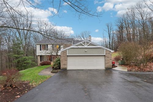 268 Gateshead Dr, Peters Twp, PA, 15317 | Card Image