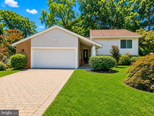 113 Newbury Pl, STERLING, VA, 20164-1223 | Card Image