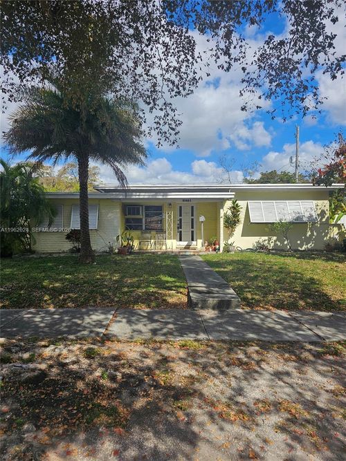 6491 Sw 18th St, Miami, FL, 33155-1961 | Card Image