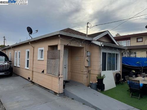 630 12th St, Richmond, CA, 94801-2726 | Card Image
