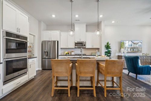 5513 Wolfpack Aly, Indian Land, SC, 29707-8125 | Card Image