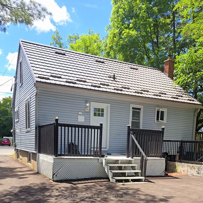 24 Fairview Crt, House other with 7 bedrooms, 2 bathrooms and 8 parking in London ON | Image 21