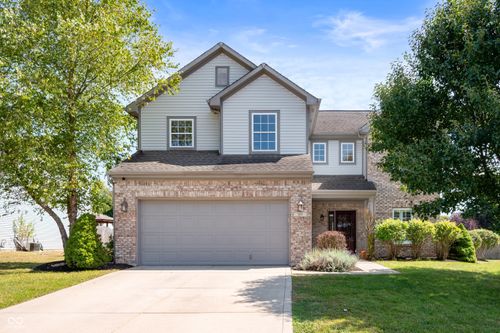 1951 Tawney Ln, Avon, IN, 46123-9431 | Card Image