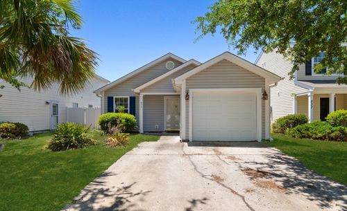 833 Silvercrest Dr, Myrtle Beach, SC, 29579-4152 | Card Image