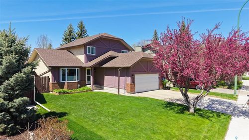 3054 Reves Road, Regina, SK, S4V1Y6 | Card Image