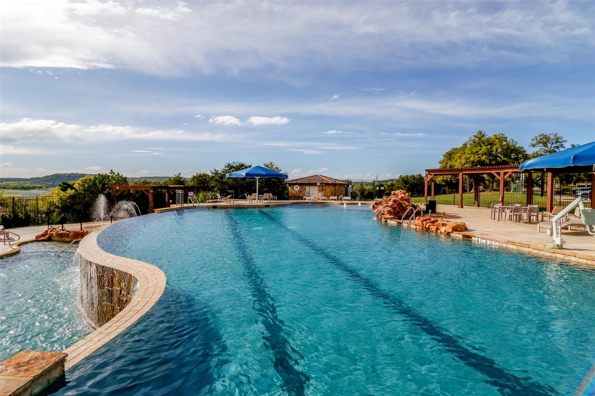 Land in Lago Vista