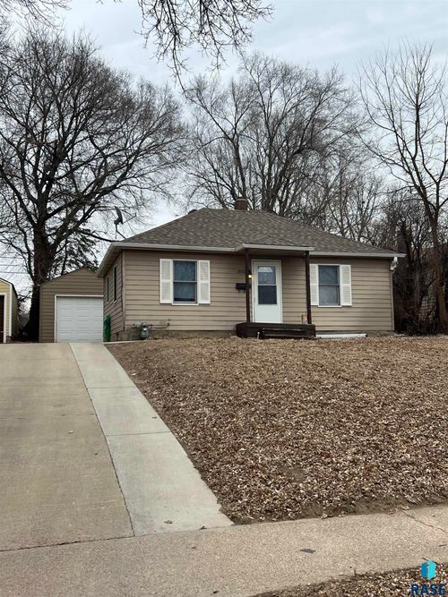 1816 S Euclid Ave Avenue, Sioux Falls, SD, 57105-2619 | Card Image