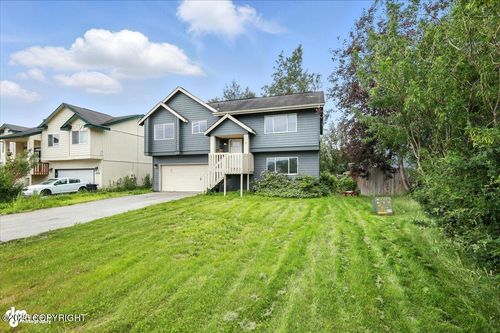 1250 Josselin Ln, Palmer, AK, 99645-7107 | Card Image