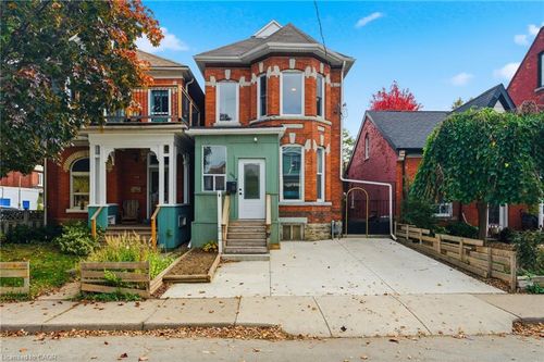 200 East Ave N, Hamilton, ON, L8L5J2 | Card Image